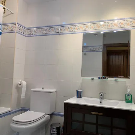 Bpirineos-la Borda * בנאסקה